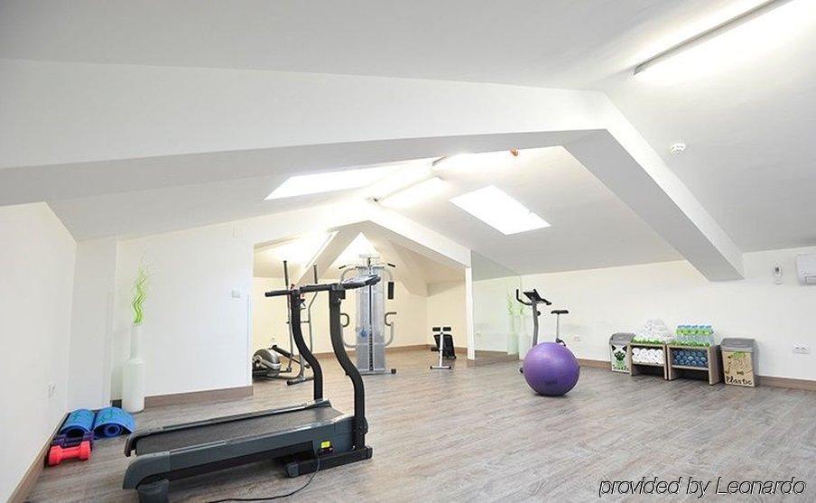 Ibis Styles Skopje Hotel Екстериор снимка