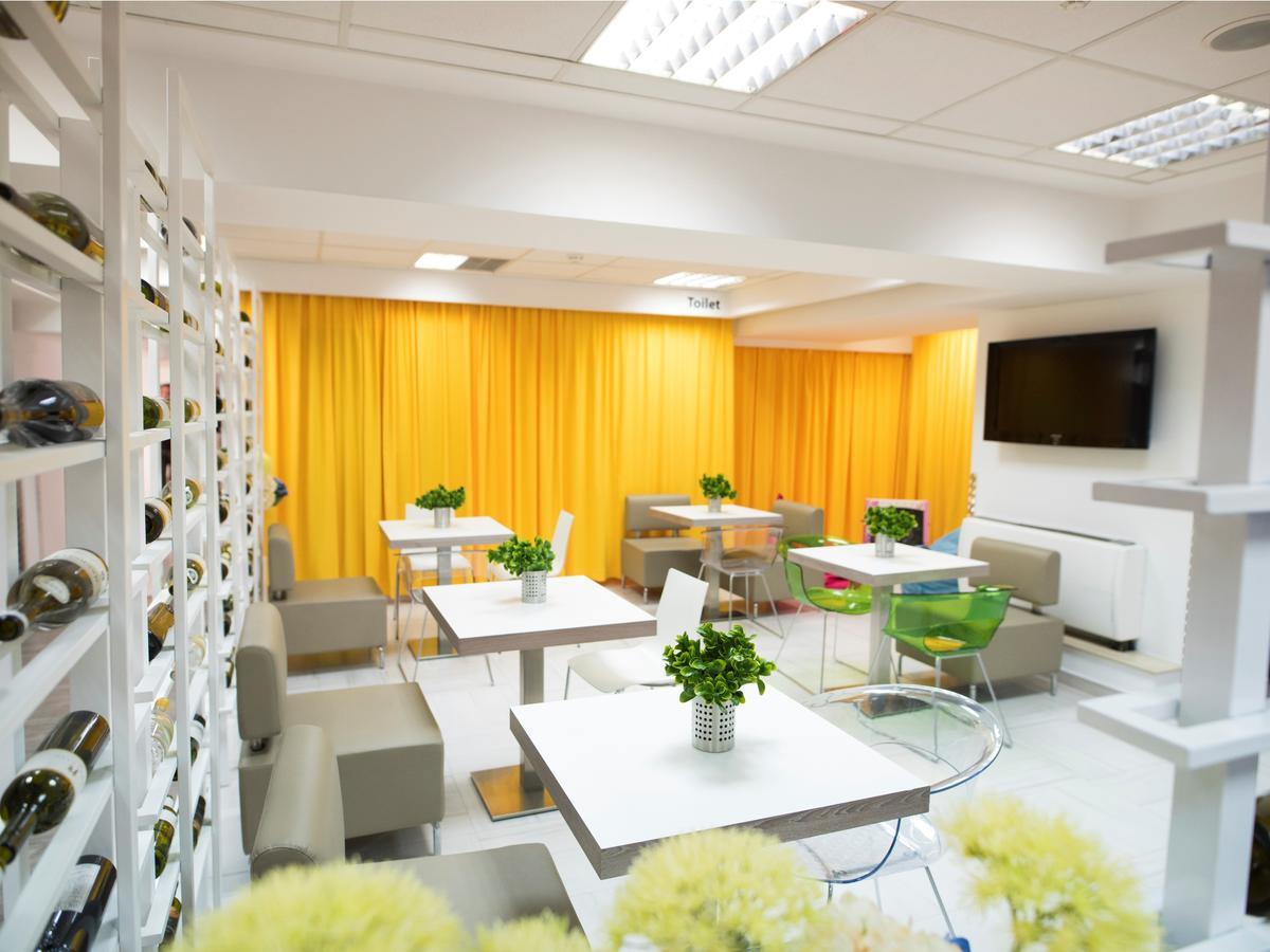 Ibis Styles Skopje Hotel Екстериор снимка