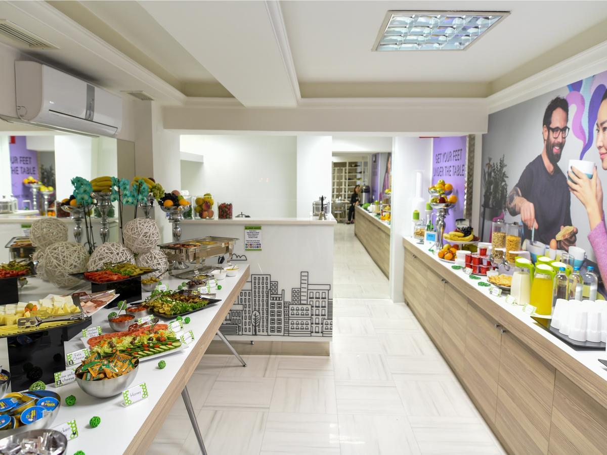 Ibis Styles Skopje Hotel Екстериор снимка